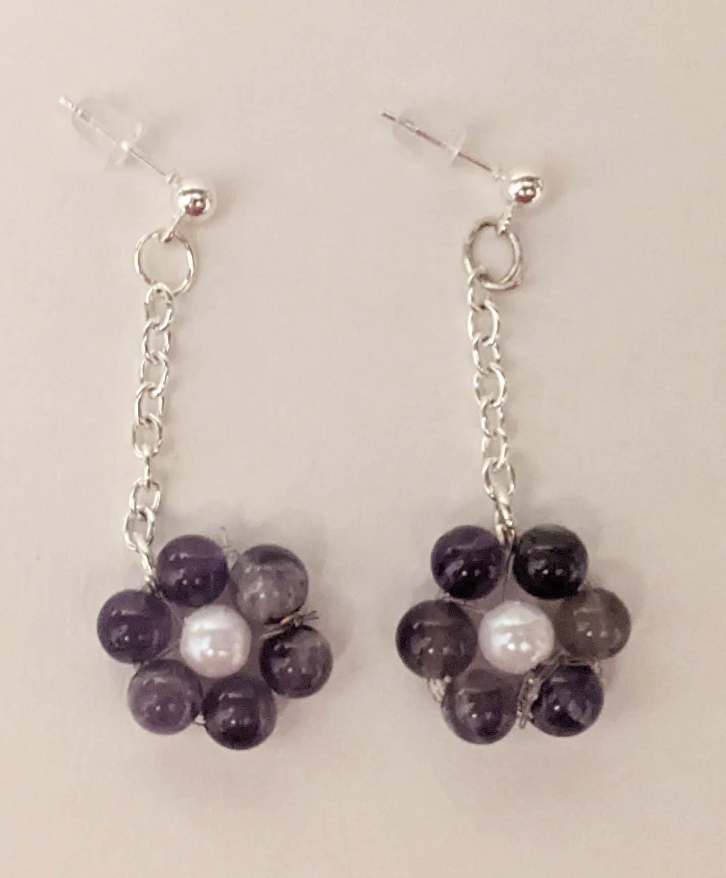 Earrings - amethyst and pearl beaded flower dangle earrings