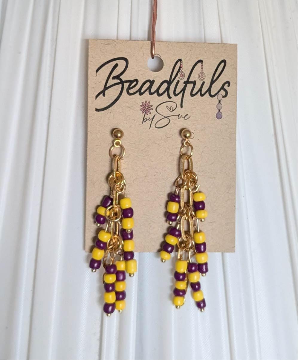 MN VIkings Earrings and Green Bay Packers Earrings - Football Fans jewelry - beaded earrings