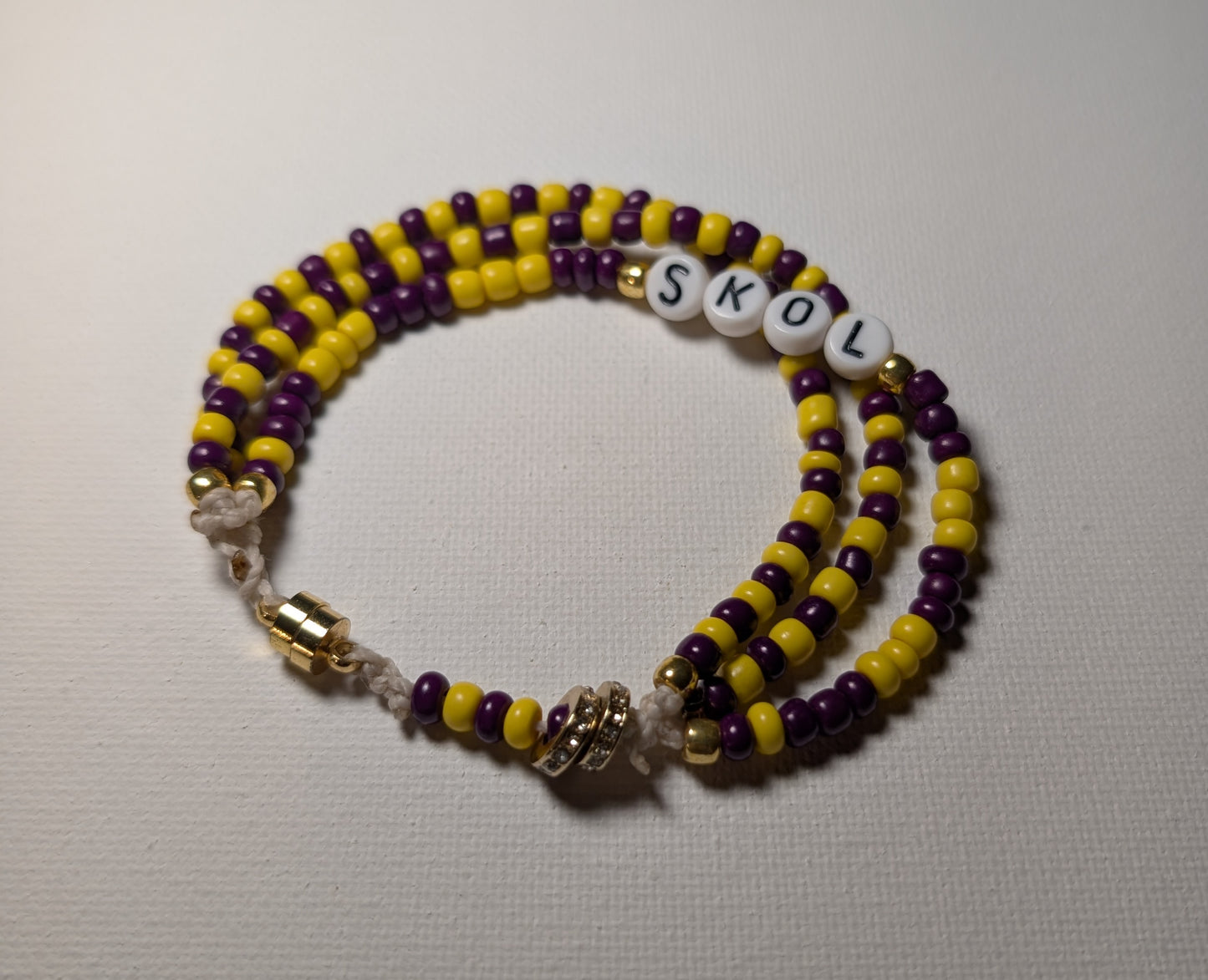 Bracelet - NFL Beaded Bracelet and earrings: Football fan jewelry - MN Vikings SKOL and Green Bay Packers