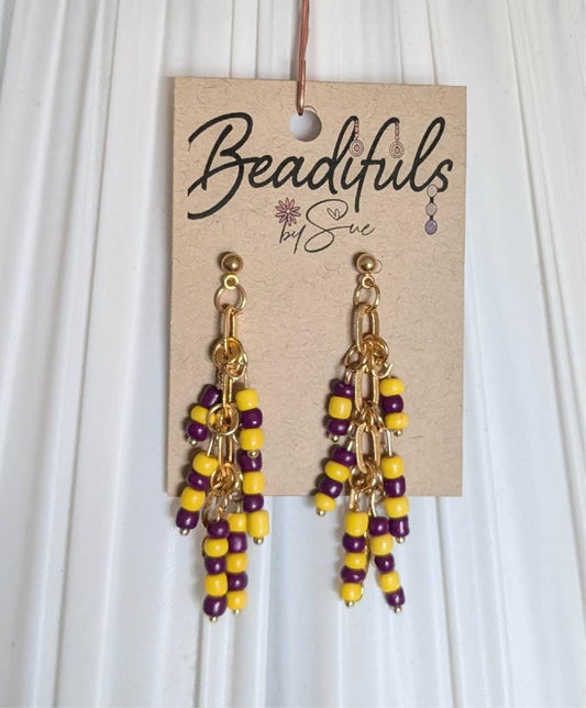 MN VIkings Earrings and Green Bay Packers Earrings - Football Fans jewelry - beaded earrings